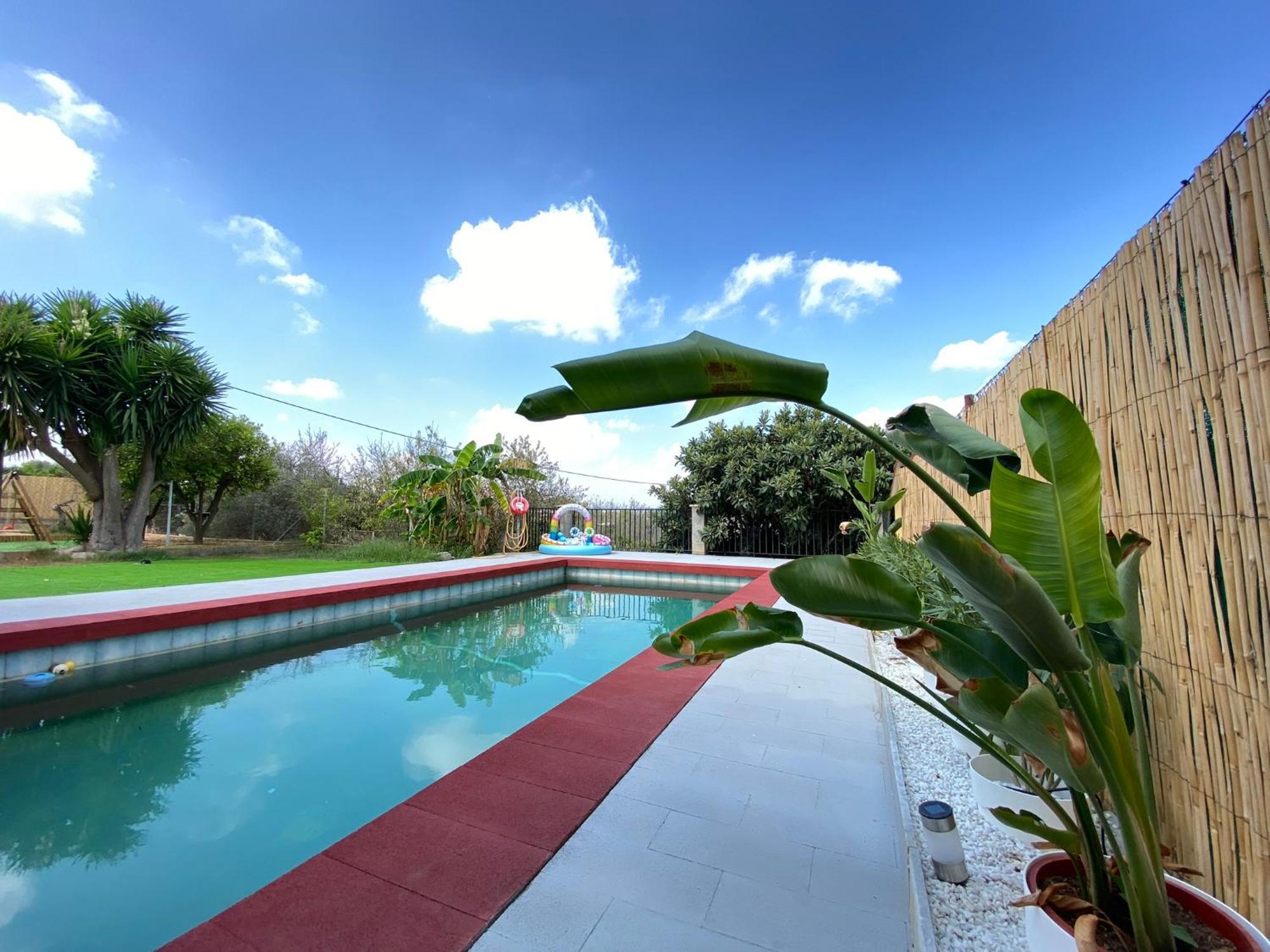 Guesthouse In Torrent Exterior foto